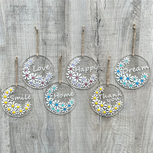 Set of 6 beautiful Daisy Hangings