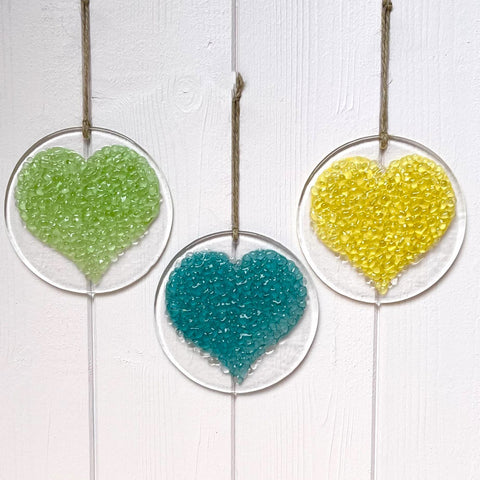 Country Heart New pretty round Hangings Set of 3 colours Yellow Jade Lime