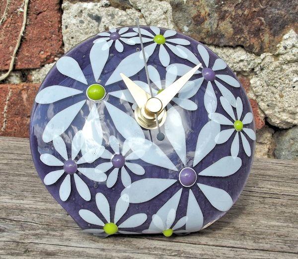 Fused Glass Daisy 'Q' Clock