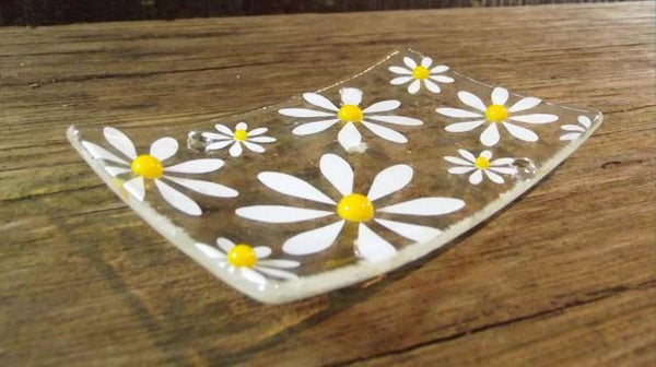 Berserks Glass fused glass daisy decorated soap dish with yellow glass daisy centres with handmade Devon soap included